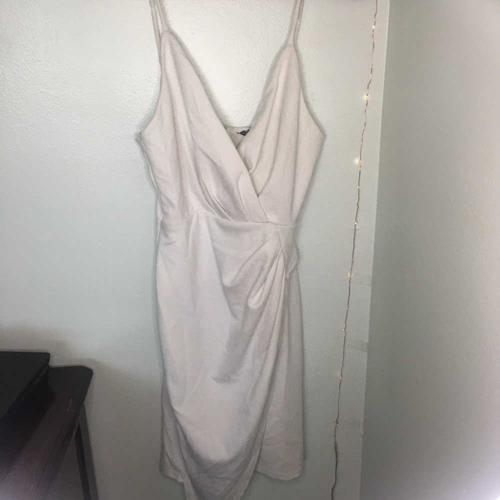 Windsor elegant white dress